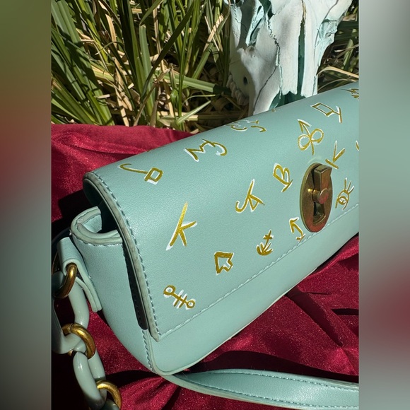 Ranch Brand Custom Montana West Crossbody Purse - Picture 5 of 17